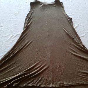 Hunter Green t-shirt dress